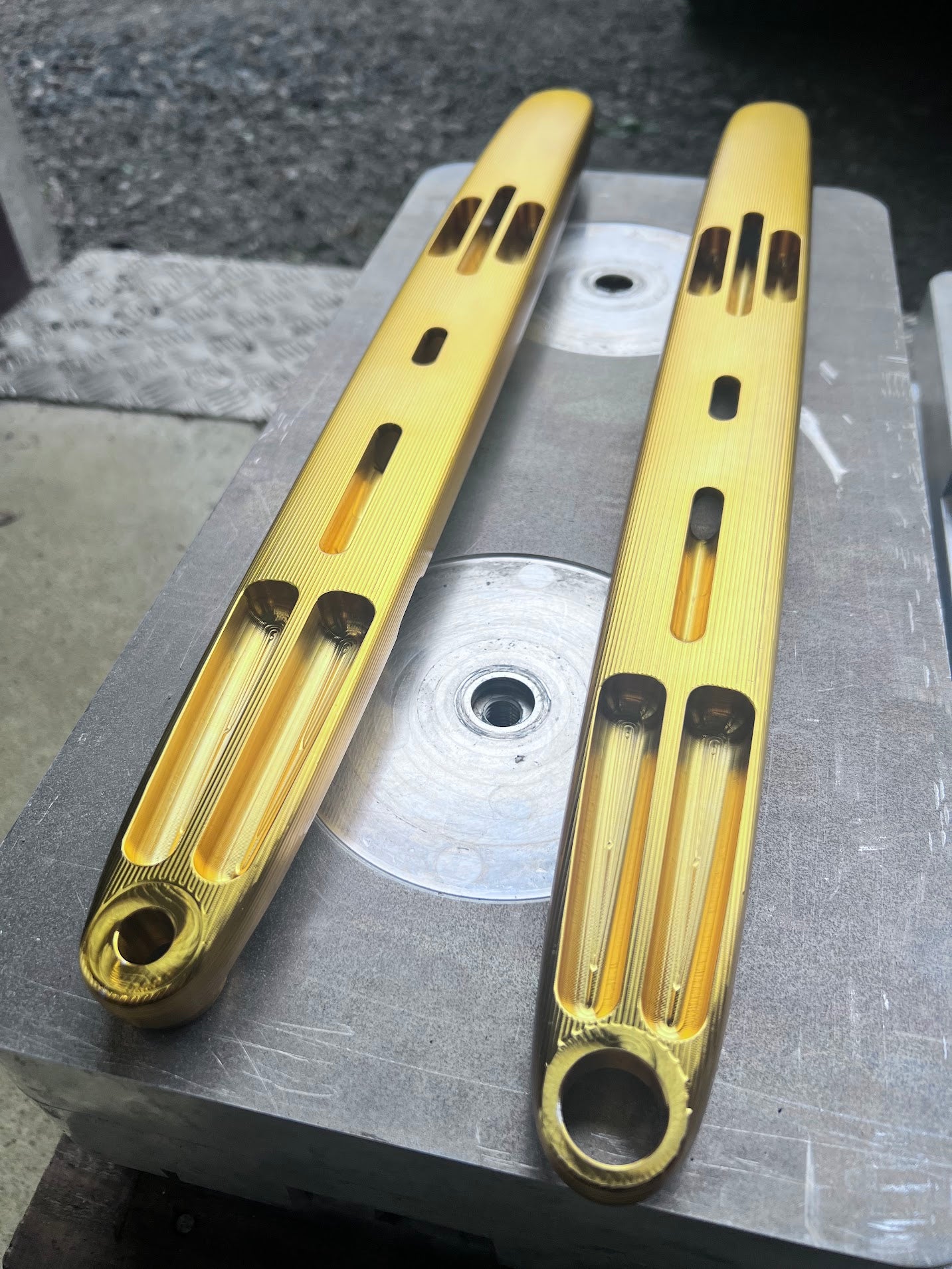 Voima & Vikkelä Swingarm
